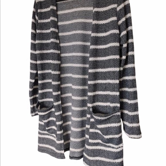 New Womens Cardigan - Picture 5 of 5